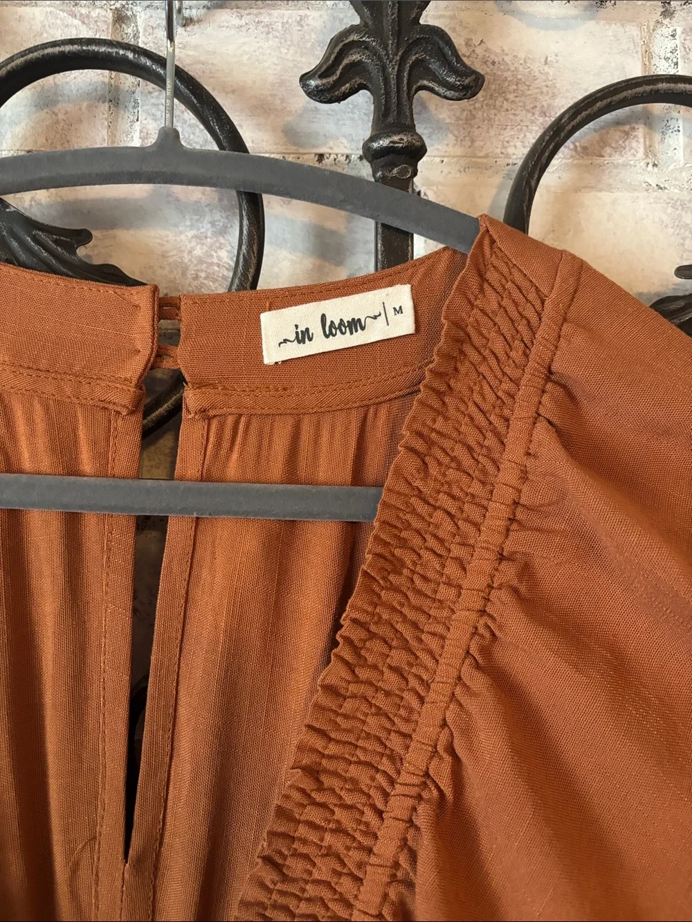 Women's V-Neck Long Sleeve Maxi Dress in Rust Sz M BoHo - Picture 3 of 4